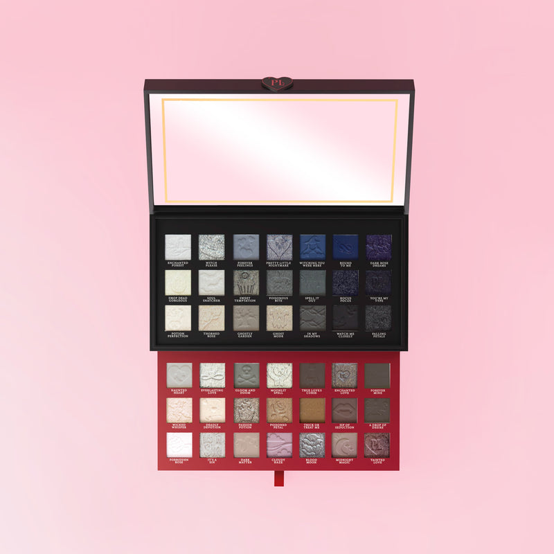 P.Louise Mystic Moonlight halloween makeup øyenskyggepalett med ulike nyanser på rosa bakgrunn