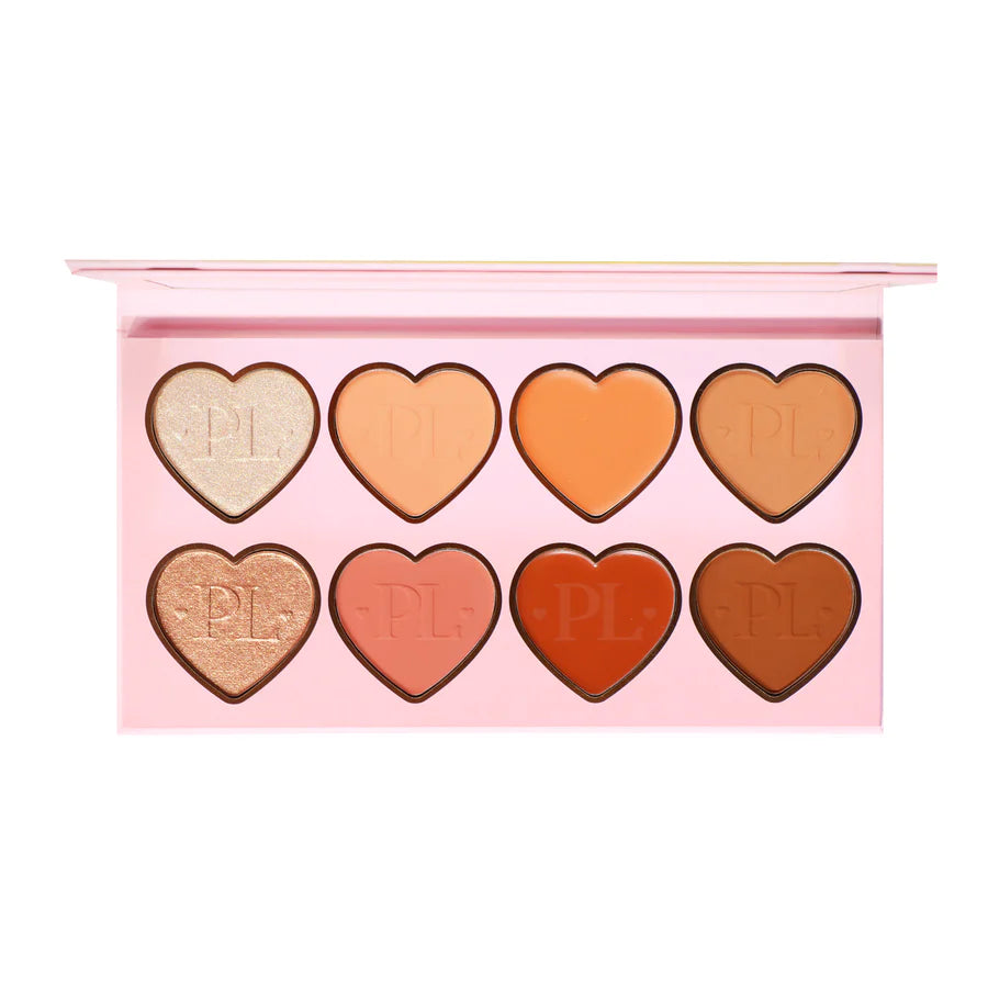 Un'immagine della palette per il viso All Over The Place di P.Louise con varie sfumature di colore in mostra a forma di cuore