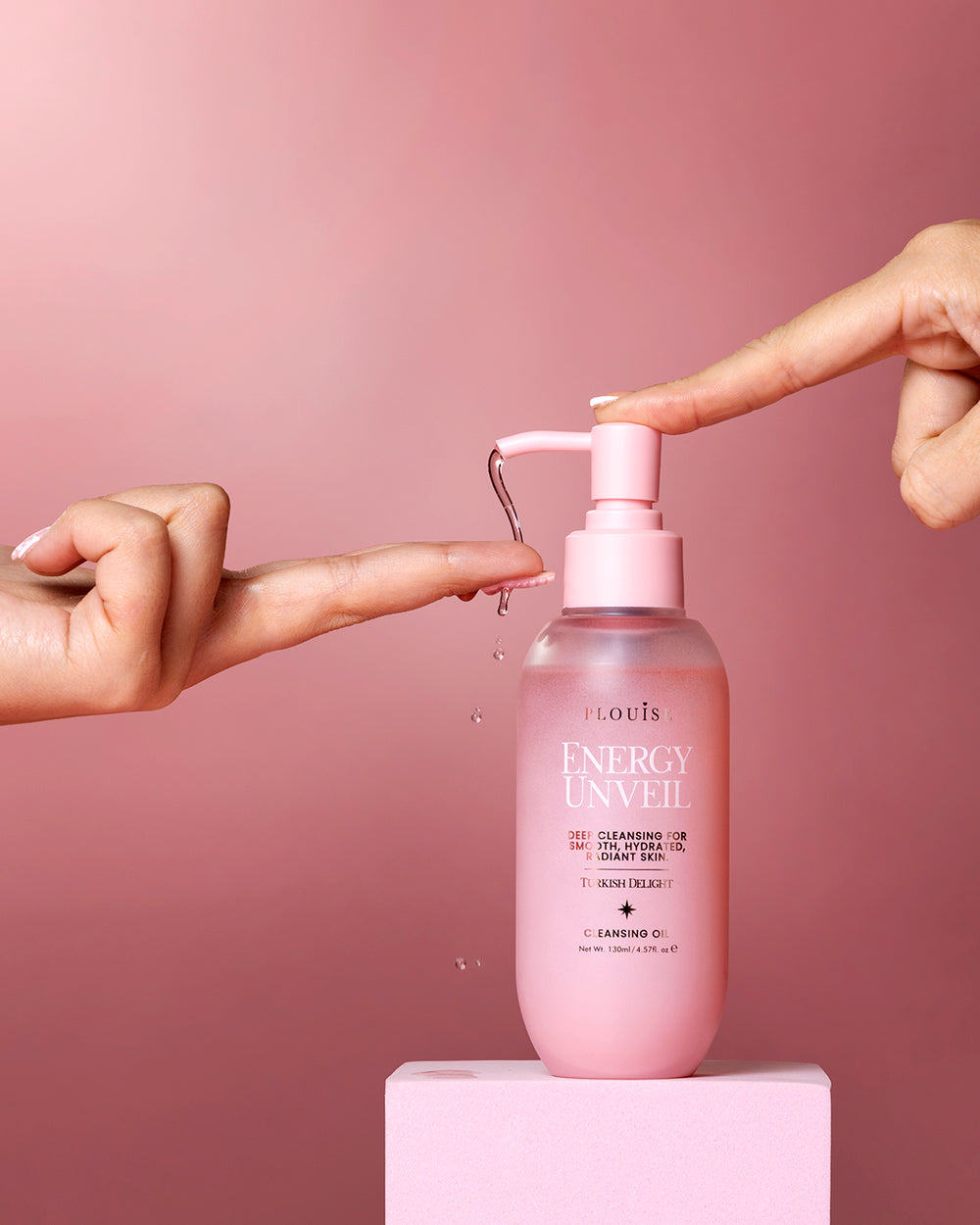 P.Louise Energy dévoile l'huile nettoyante pour le visage aux graines d'olive et de camélia